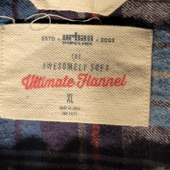Urban Pipeline Men's Flannel - Picture 3 of 3